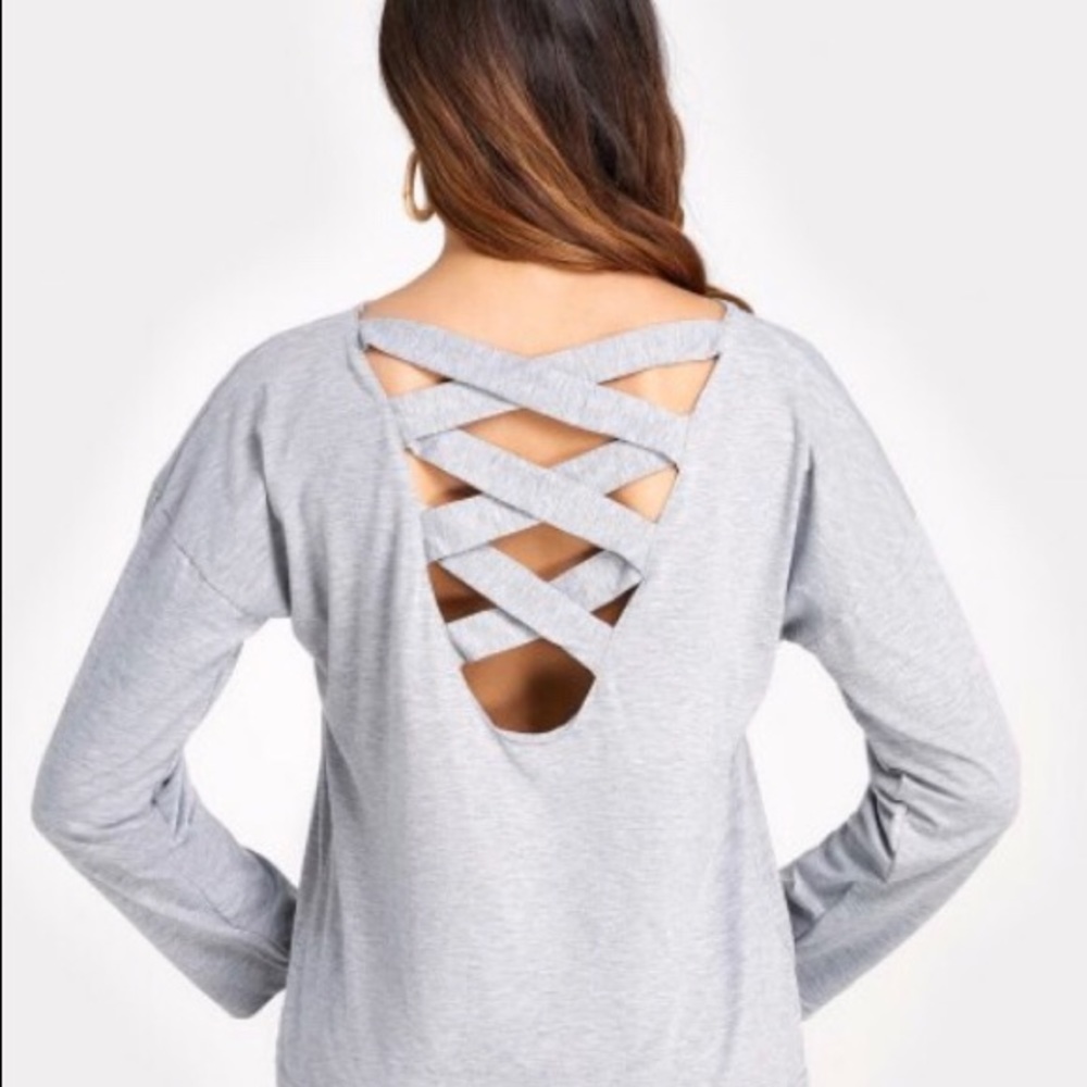Full Sleeve Criss Cross Back Gray T-Shirt Small